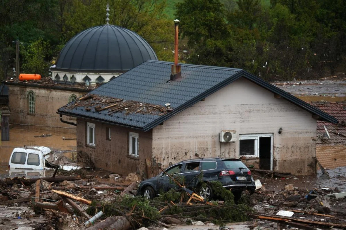 Bosna Hersek'te Sel Felaketi: Ölü Sayısı 26'ya Yükseldi - Sayfa 5