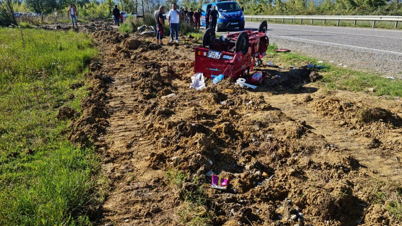 Otomobilin Çarptığı Elektrikli Motosiklette 1’i Çocuk 4 Yaralı