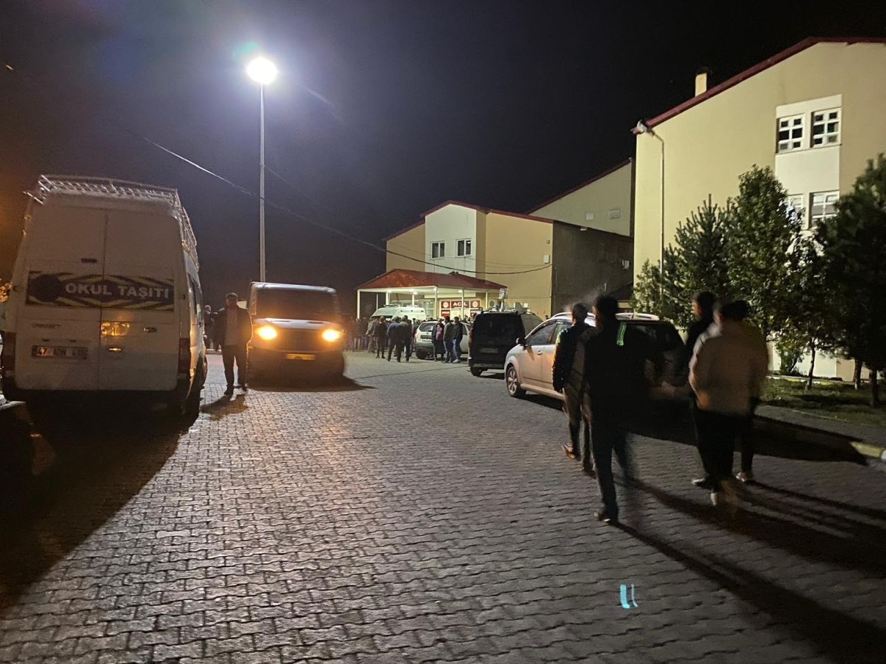 Bitlis’te Mezraya Yıldırım Düştü, 5 Kişi Yaralandı - Sayfa 4