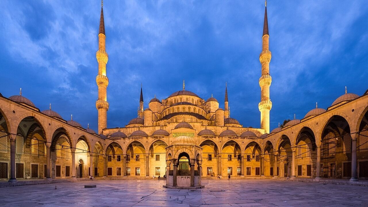 Osmanlı'nın gözbebeği: Sultan Ahmet Cami - Sayfa 8