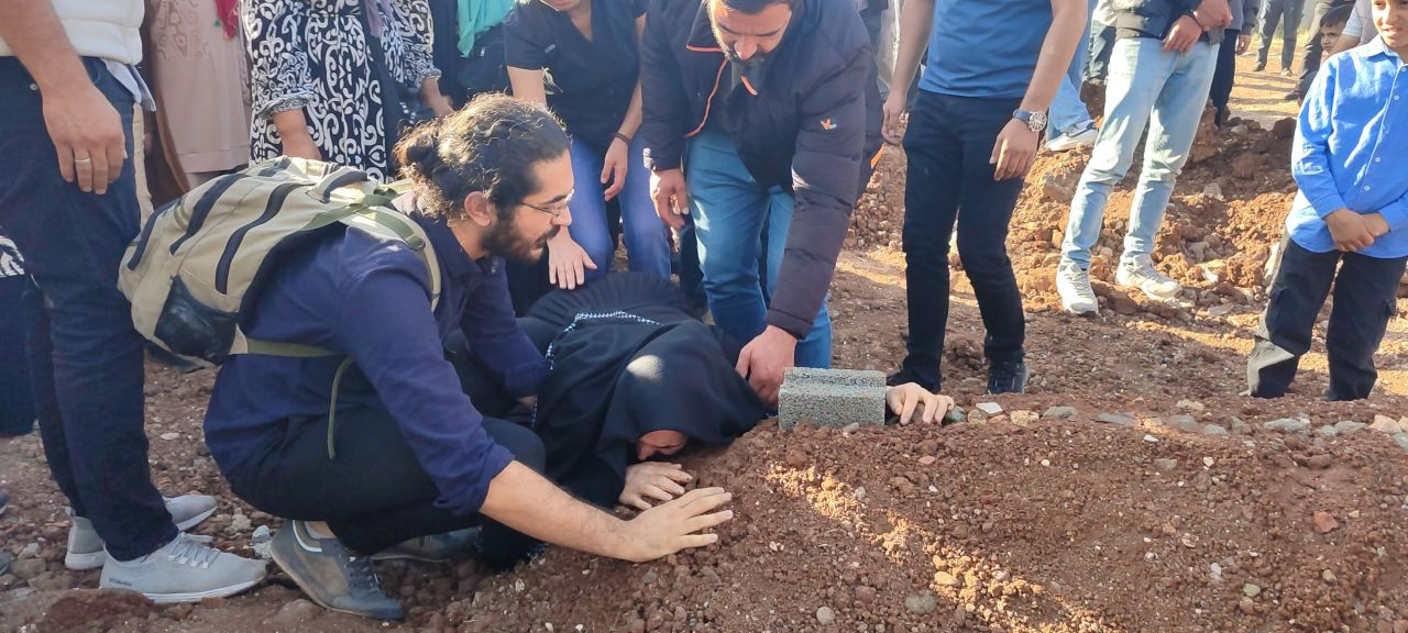 Rojin Kabaiş'in Cenazesi Acılı Ailesiyle Toprağa Verildi: Rojin'in Babasından Yürek Yakan Feryat... - Sayfa 8