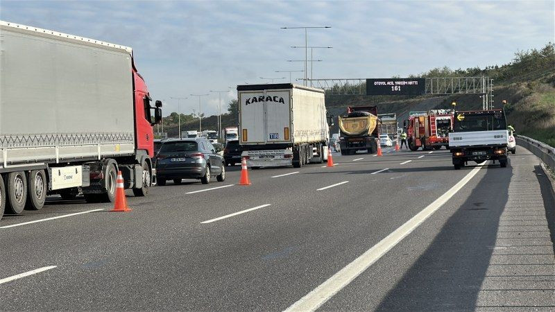 Kuzey Marmara Otoyolu'nda lüks araç alev alev yandı - Sayfa 5