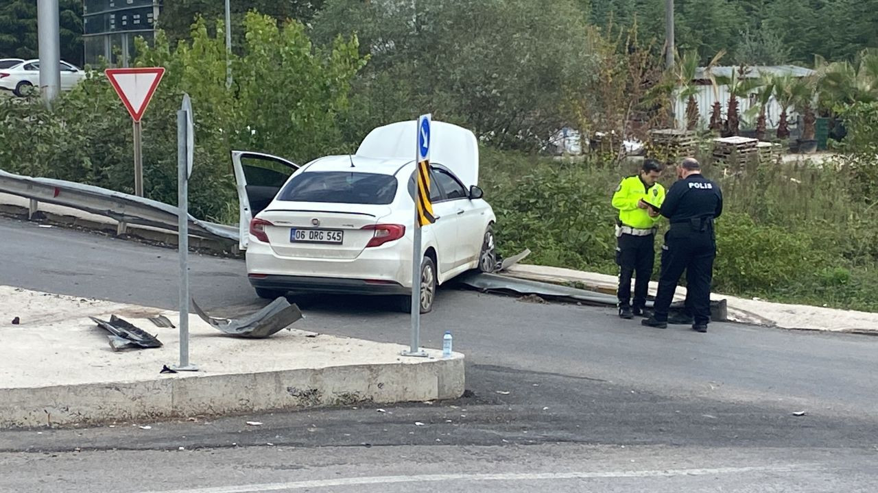 Komşuda otomobil kazası: 1'i bebek 3 yaralı - Sayfa 2