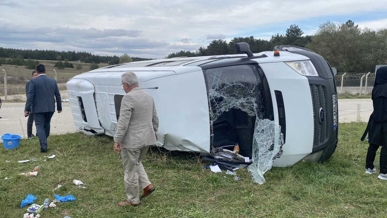 Kastamonu'da Minibüs ile Tır Çarpıştı: 12 Öğrenci Yaralı - Sayfa 5