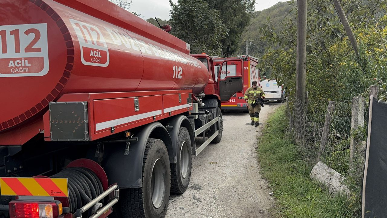 Düzce'de İki Mahallede Yangınlar Kısa Sürede Kontrol Altına Alındı - Sayfa 5