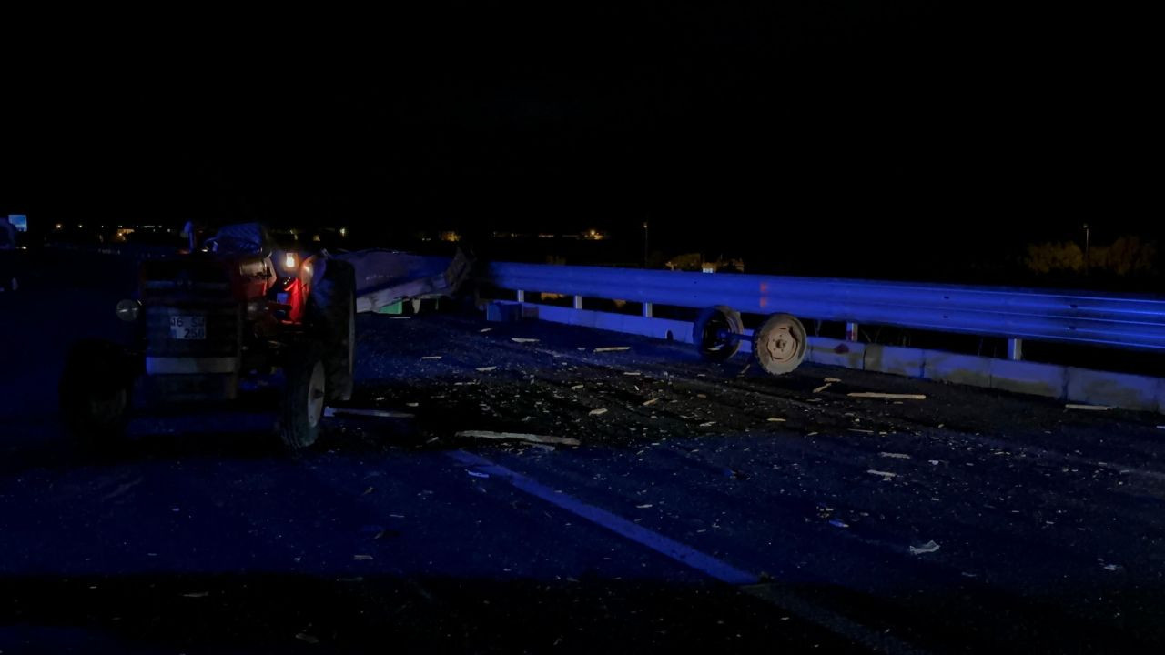 Traktörle Çarpışan Araç Metrelerce Sürüklendi, 1 Yaralı - Sayfa 4