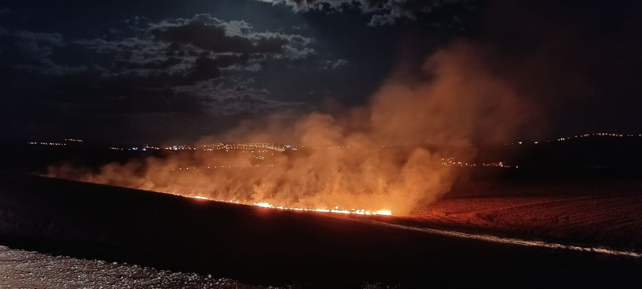 Siirt'te Kezer Çayı Yakınlarında Anız Yangını Çıktı - Sayfa 2