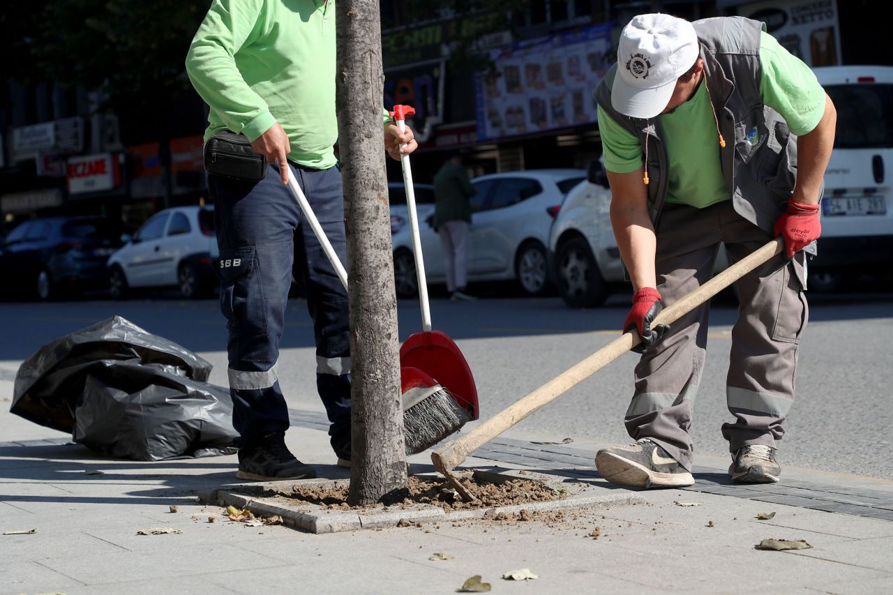 Büyükşehir’den Şehrin Dört Bir Yanına Sonbahar Dokunuşu - Sayfa 7