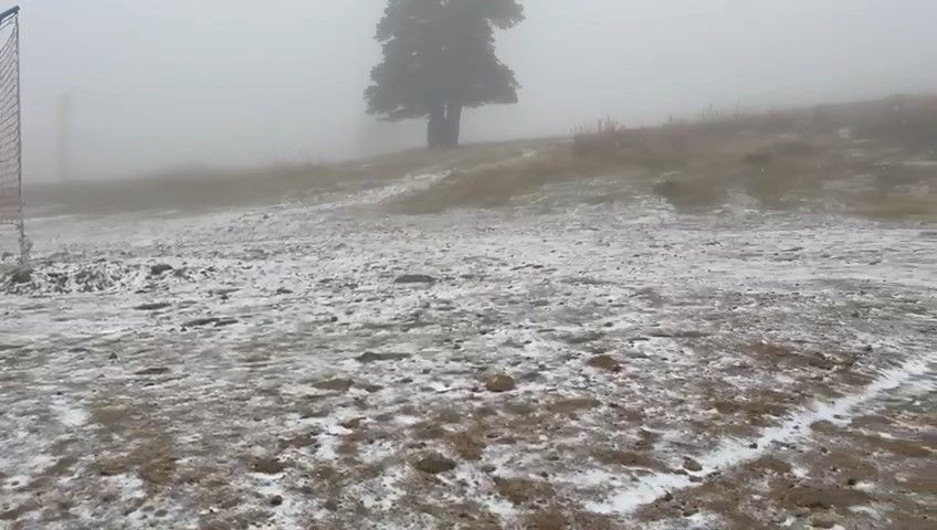 Uludağ'da beklenen kar yağışı başladı - Sayfa 1