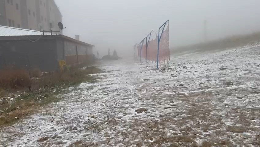 Uludağ'da beklenen kar yağışı başladı - Sayfa 4