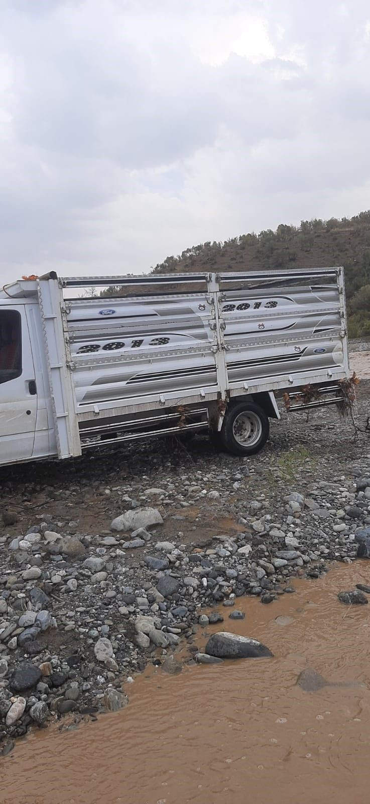 Diyarbakır Kulp'ta Aşırı Yağışlar Sonucu Sürücü Mahsur Kaldı - Sayfa 2