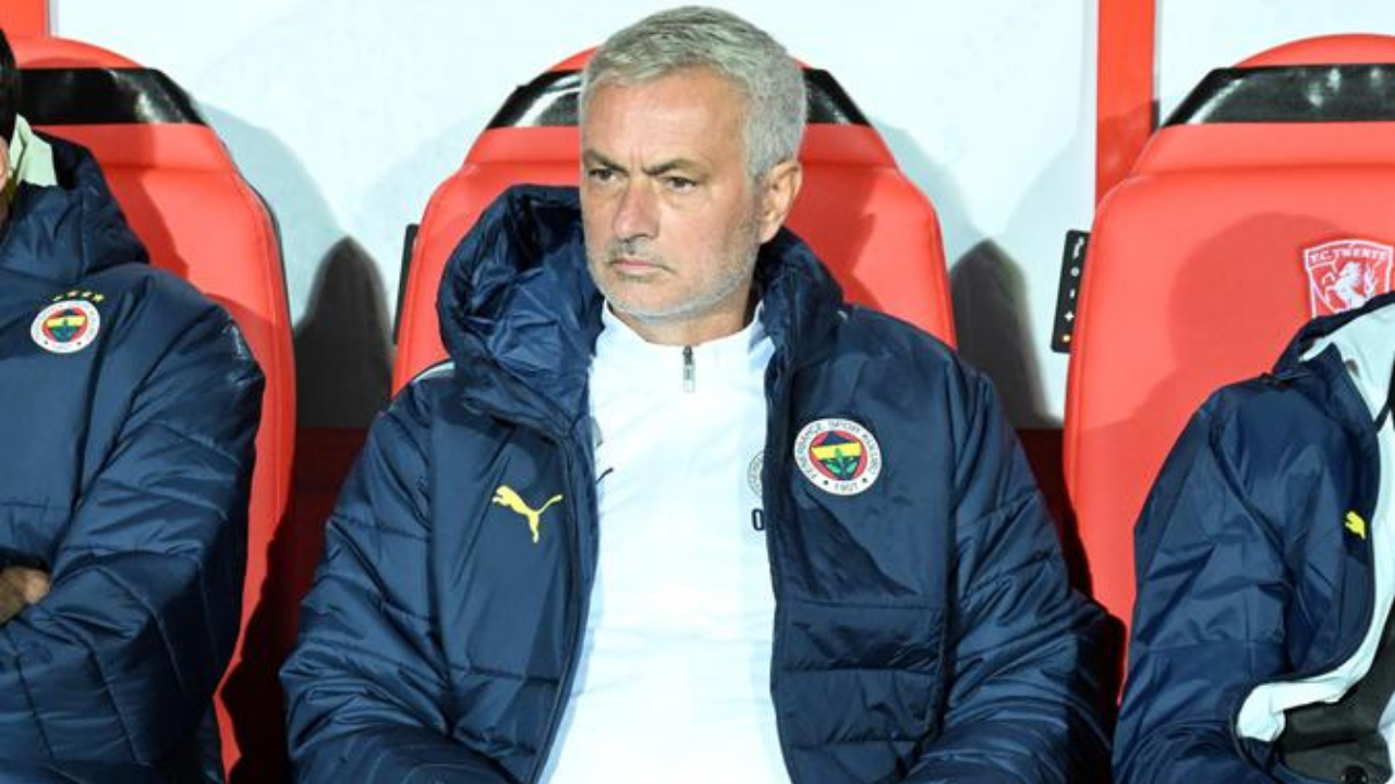 Mourinho ilk 11'de kimlere yer verecek?