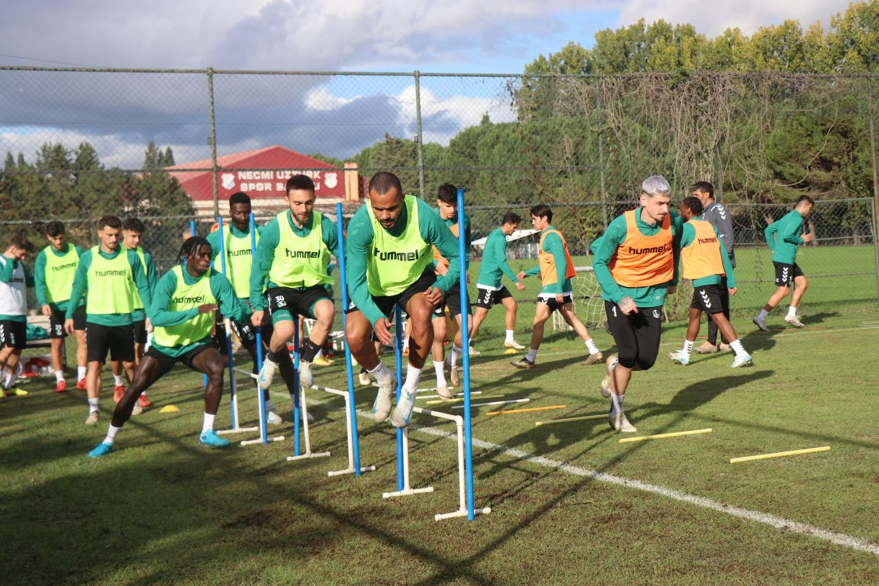 Sakaryaspor, İstanbulspor Maçı Hazırlıklarını Tamamladı - Sayfa 1