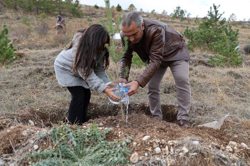 Polis memuru şehit Şeyda Yılmaz'ın adı hatıra ormanında yaşatılacak! - Sayfa 8