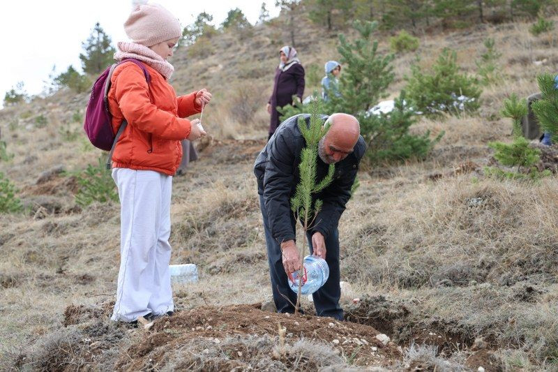 Polis memuru şehit Şeyda Yılmaz'ın adı hatıra ormanında yaşatılacak! - Sayfa 9