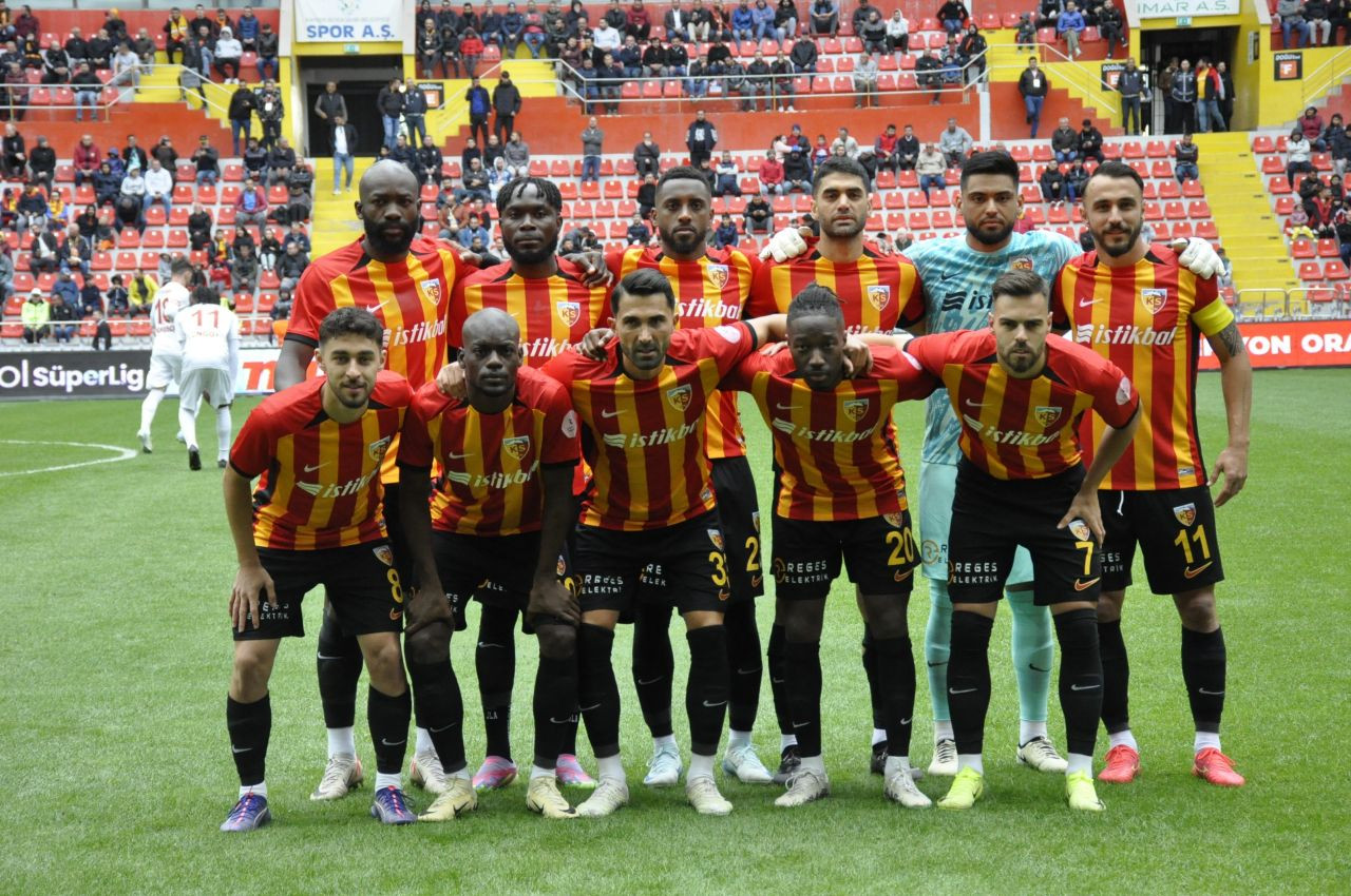 Trendyol Süper Lig: Kayserispor: 1 - Gaziantep FK: 2 (İlk yarı) - Sayfa 25