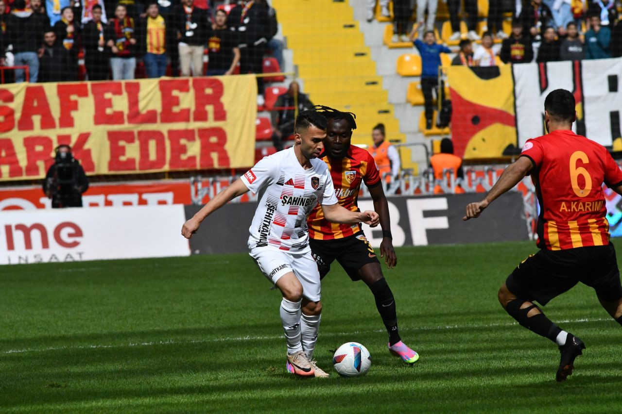 Trendyol Süper Lig: Kayserispor: 1 - Gaziantep FK: 2 (İlk yarı) - Sayfa 2