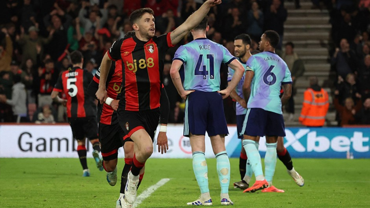 Arsenal, Premier Lig'deki İlk Yenilgisini Bournemouth'a Karşı Aldı