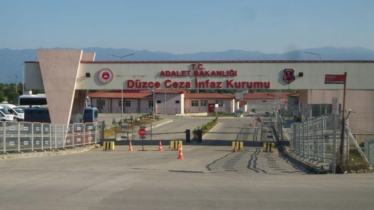 Düzce’de 18 bin 750 şahıs sorgulandı, aranan 62 kişi yakalandı