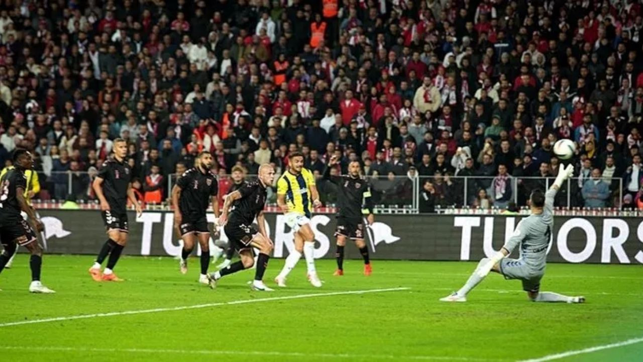 Ahmet Çakar Fenerbahçe-Samsunspor Karşılaşmasını Fena Eleştirdi - Sayfa 3