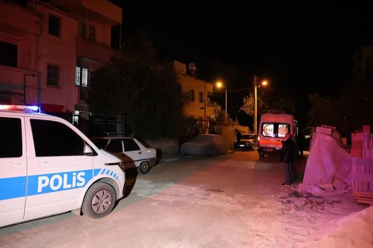 Adana'da Şizofren Genç Dehşet Saçtı: Ailesini Uykularında Katletti, 3 Ölü - Sayfa 1