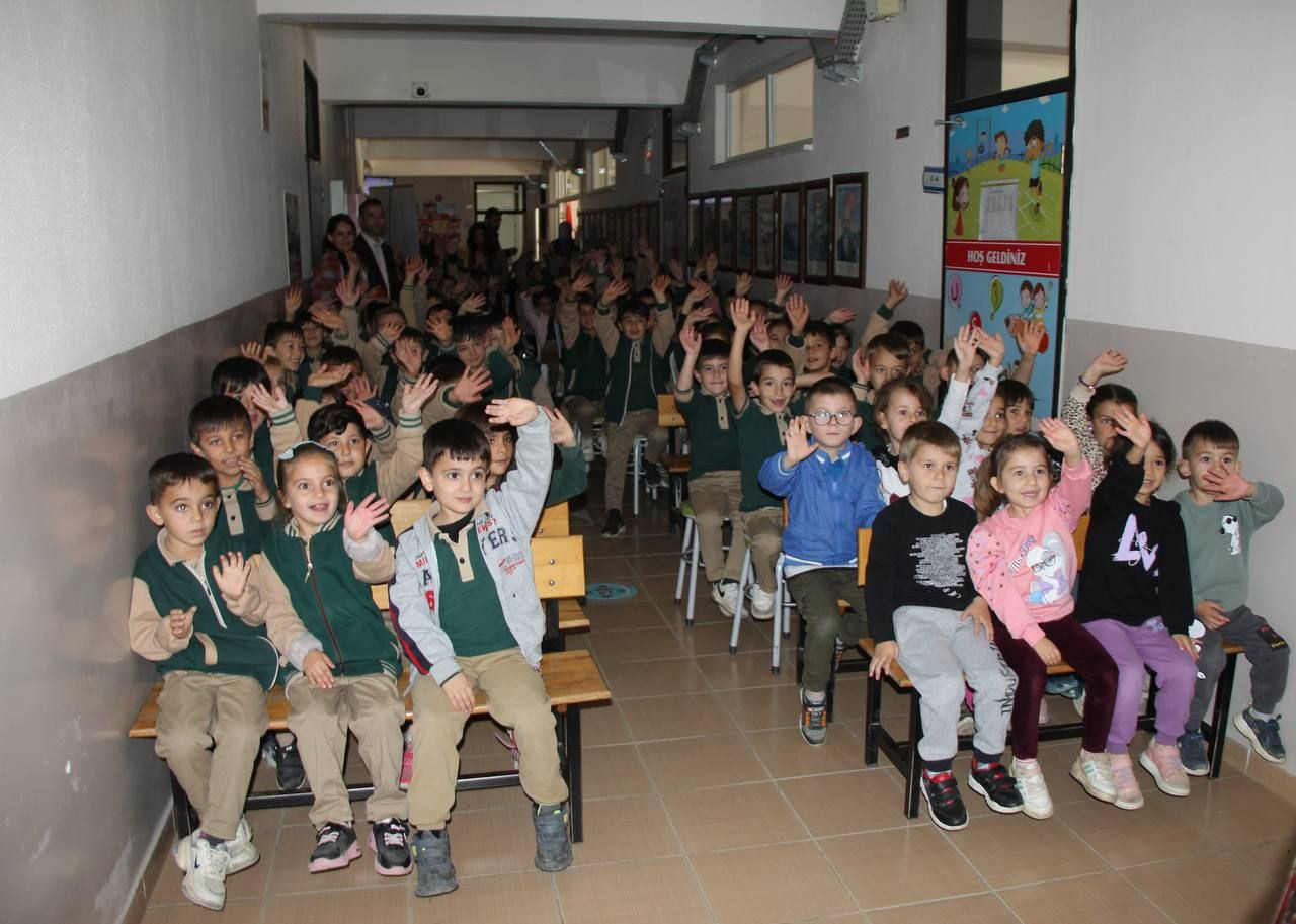 Geyve'de “Bir Hikâye Bin Neşe” projesi sevinçle karşılandı - Sayfa 5