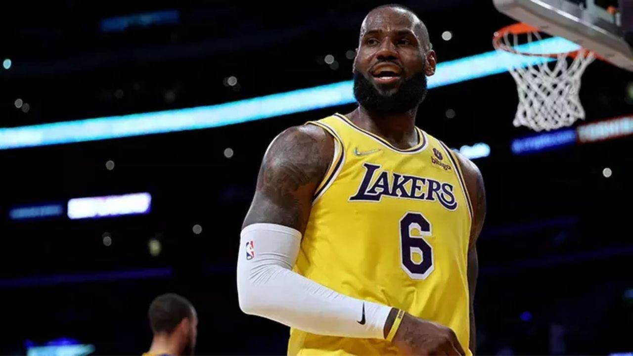 NBA'de LeBron James ve oğlu Bronny James tarihe geçti - Sayfa 4