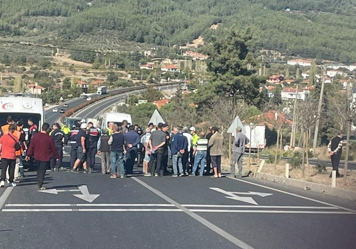 Muğla'da ölümlü kaza sonrası yolu kapattılar - Sayfa 6