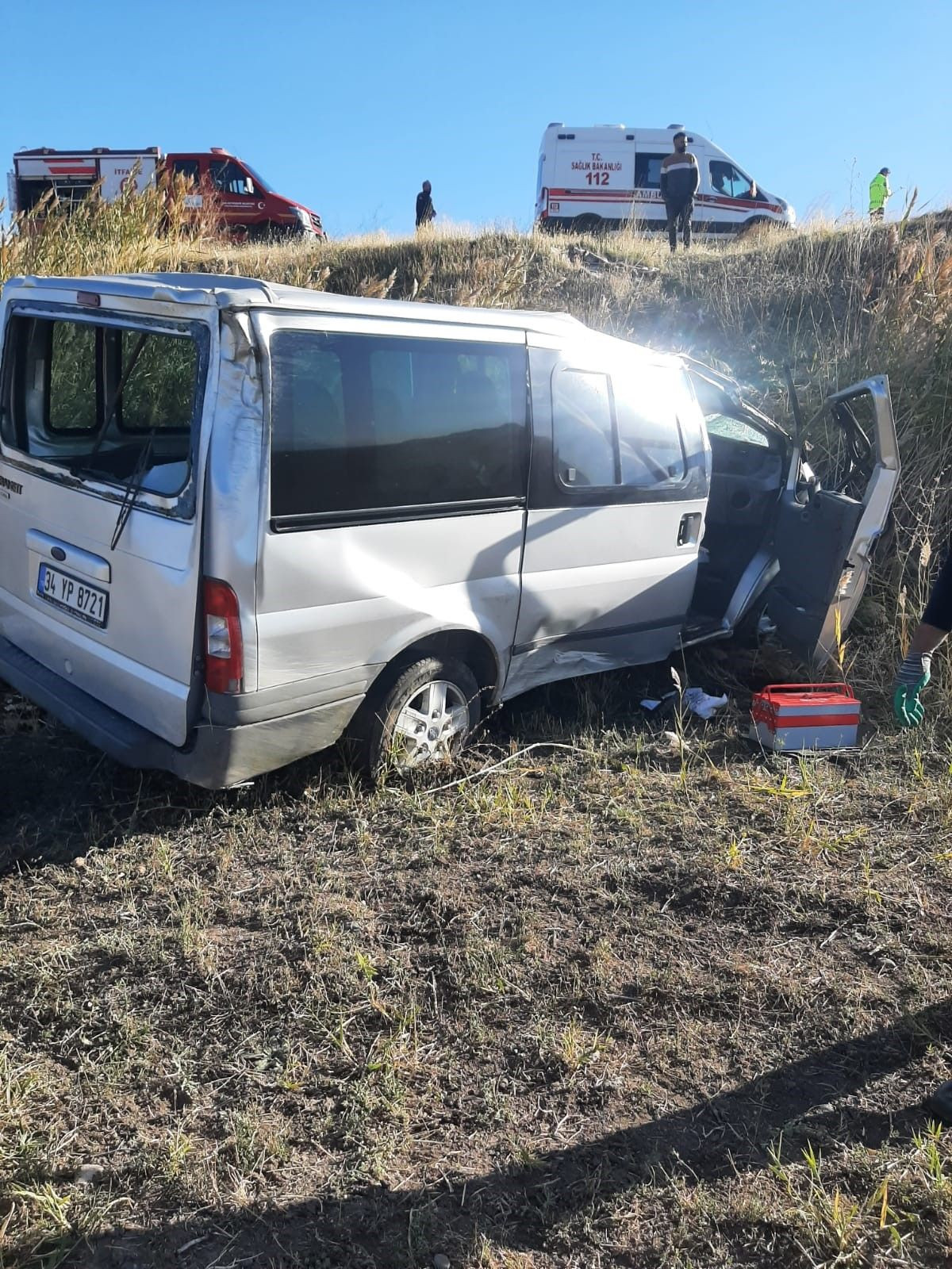 Minibüs yoldan çıktı: 1 yaralı - Sayfa 2