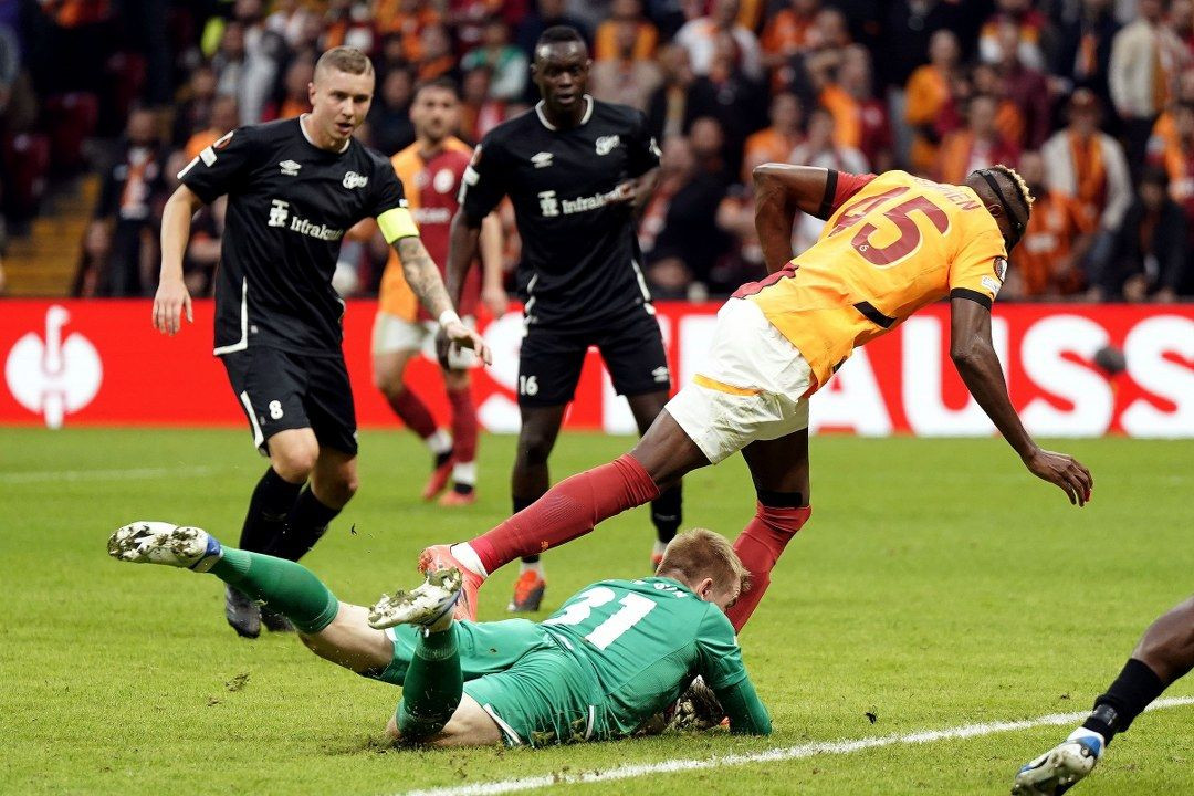 UEFA Avrupa Ligi: Galatasaray: 3 - Elfsborg: 0 (İlk yarı) - Sayfa 9