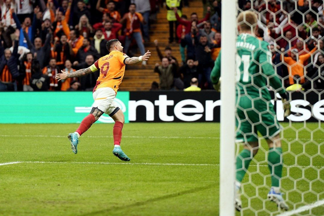 UEFA Avrupa Ligi: Galatasaray: 3 - Elfsborg: 0 (İlk yarı) - Sayfa 11