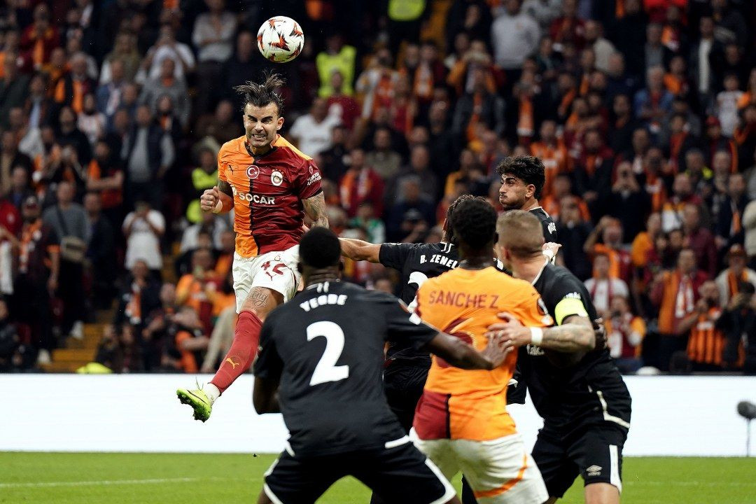 UEFA Avrupa Ligi: Galatasaray: 3 - Elfsborg: 0 (İlk yarı) - Sayfa 21