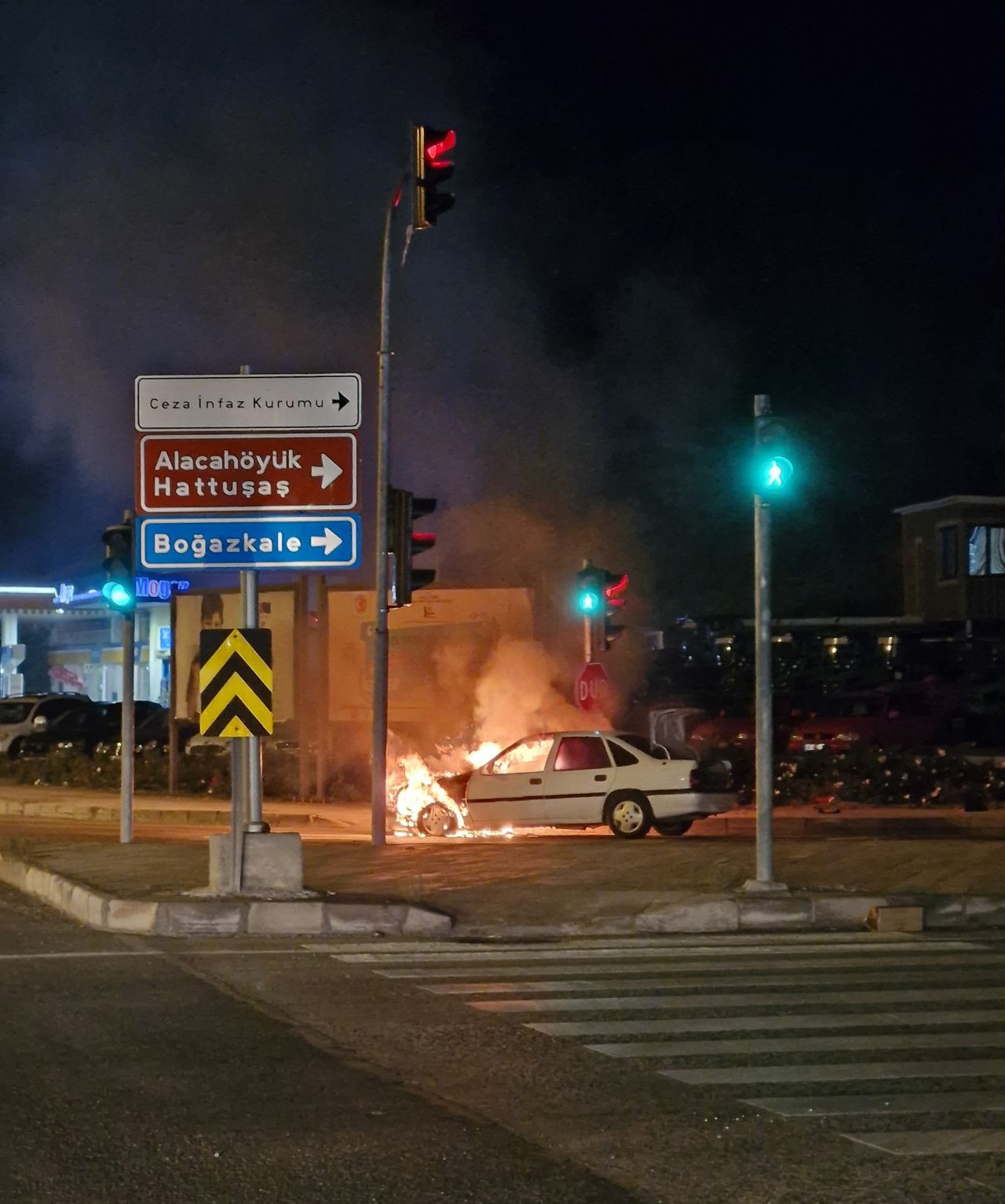 Yozgat'ta Seyir Halindeki Otomobil Alev Aldı - Sayfa 5