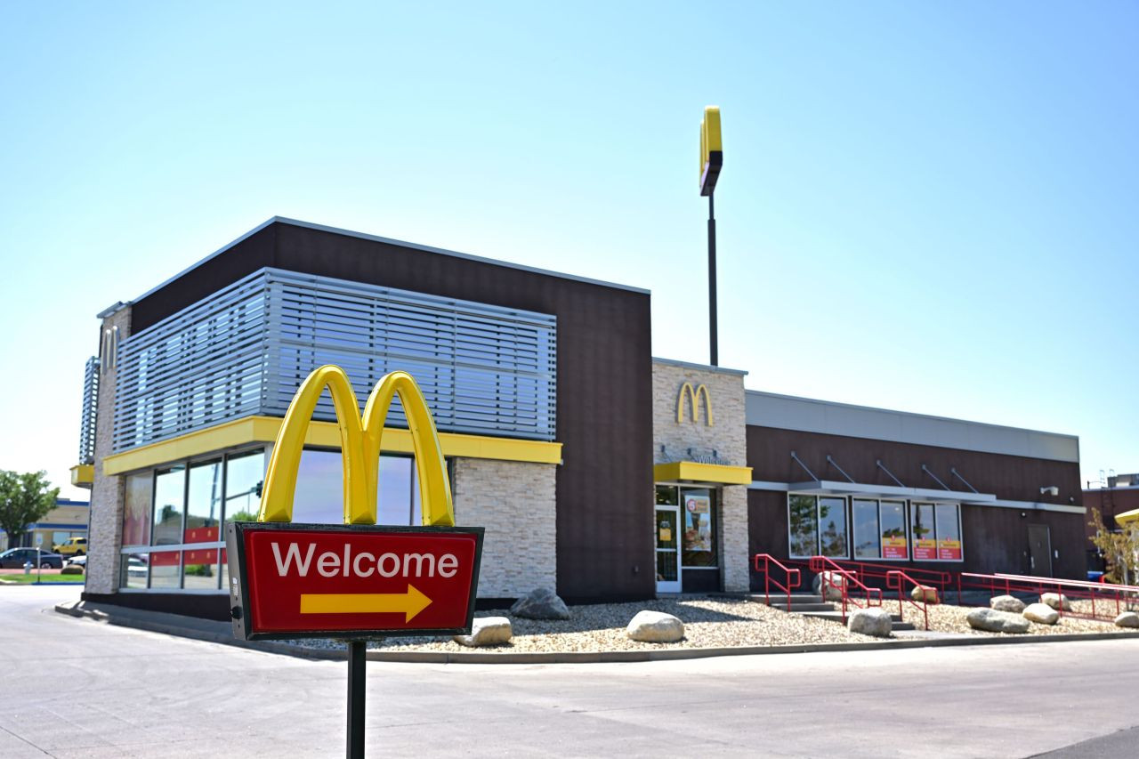 McDonald’s’da E.Coli Skandalı: Onlarca Kişi Hastanede, 1 Kişi Hayatını Kaybetti! Eğer Bu Belirtiler Varsa... - Sayfa 6