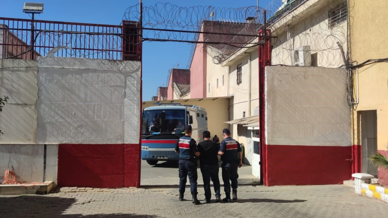 Aydın'da Kokoreç Malzemesi Çalan 4 Şüpheli Yakalandı