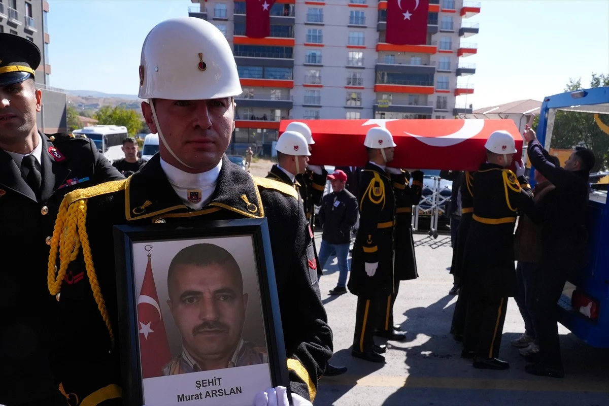 TUSAŞ Saldırısında Şehit Edilen Taksici Murat Arslan’a Askeri Törenle Veda - Sayfa 14