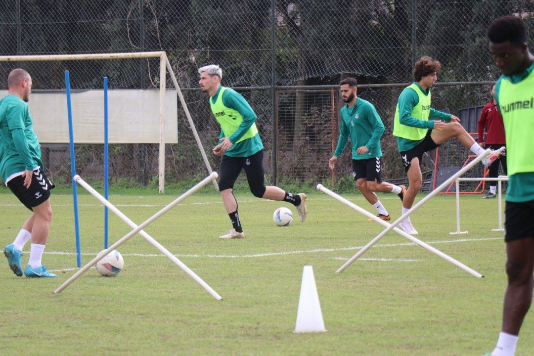 Sakaryaspor, Bandırmaspor maçı hazırlıklarını sürdürdü - Sayfa 4