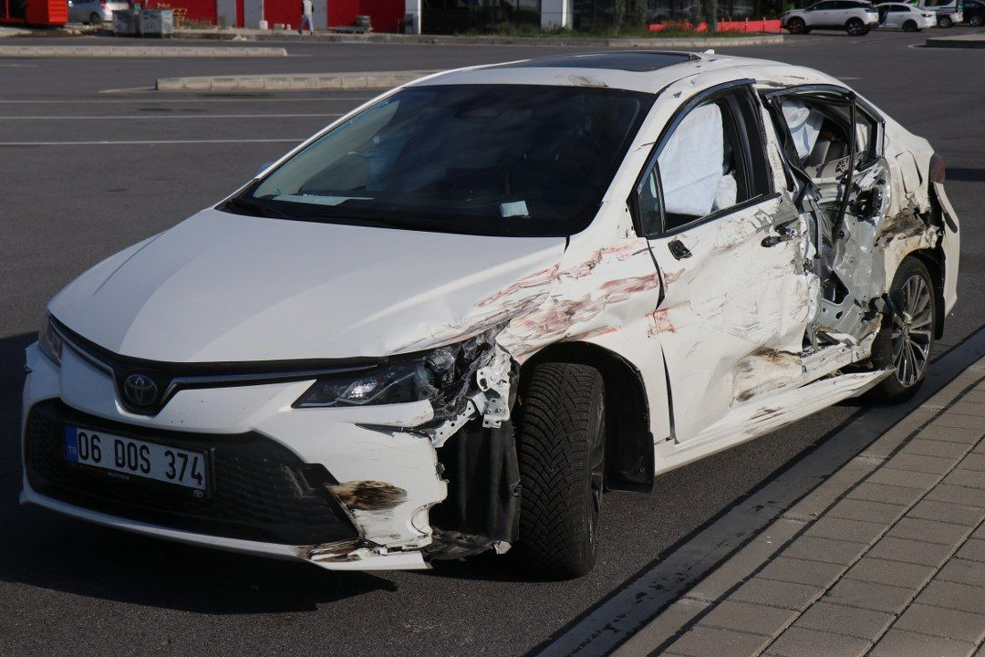 Sakarya'da feci kaza! Kuzey Marmara Otoyolu'nda iki otomobil çarpıştı: 4 ağır yaralı - Sayfa 7