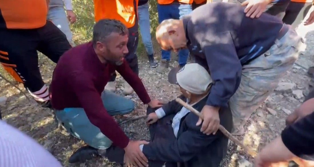 Isparta'da Kaybolan Yaşlı Adam Sağ Bulundu, Gözyaşları Sel Oldu! - Sayfa 3