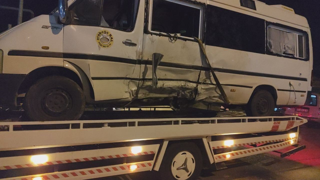 Van'da İki Feci Trafik Kazası: 1 Ölü, 5 Yaralı - Sayfa 5