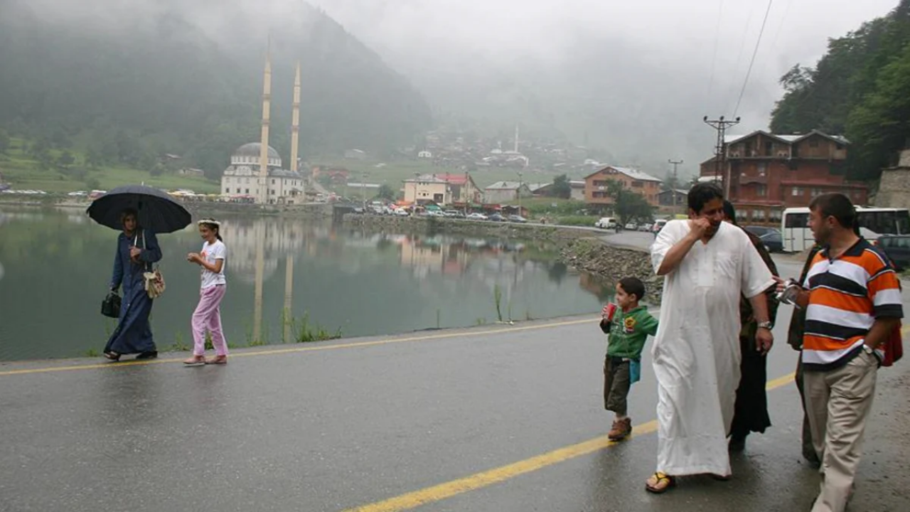 Trabzon'u 9 Ayda 1,2 Milyon Turist Ziyaret Etti!