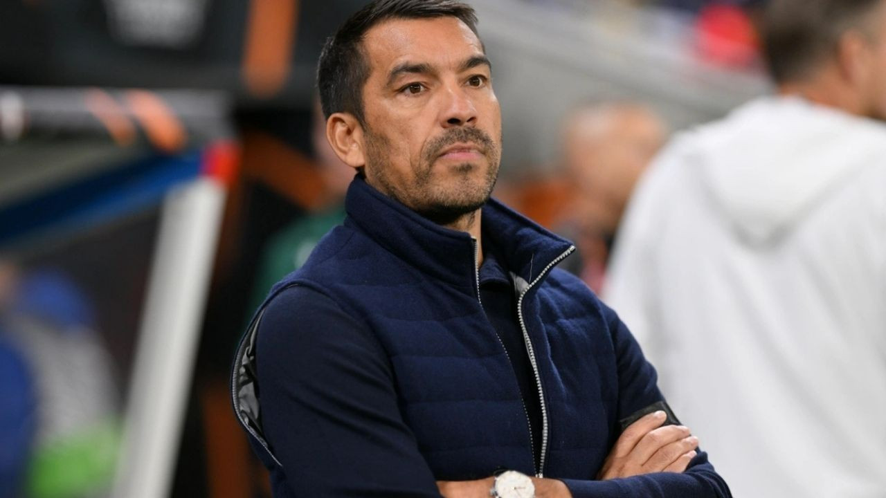 Giovanni van Bronckhorst, Süper Lig'de ilk derbisine çıkacak