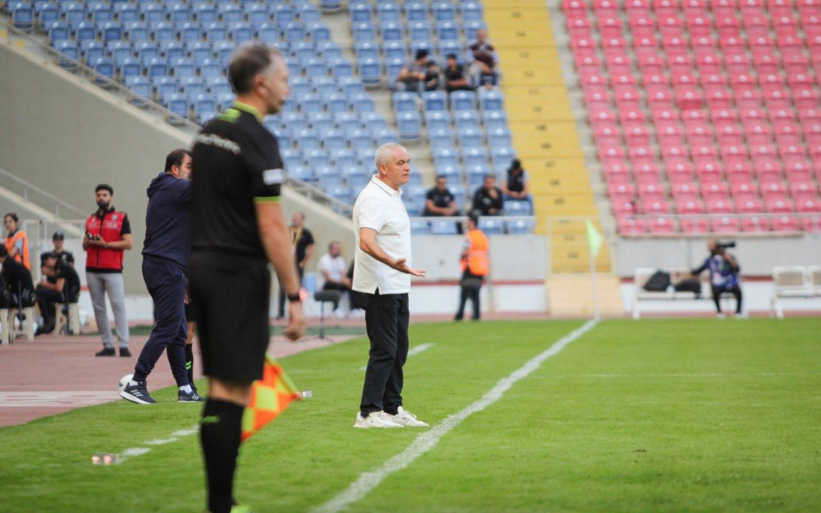 Trendyol Süper Lig: Hatayspor: 0 - Kayserispor: 0 (İlk yarı) - Sayfa 21