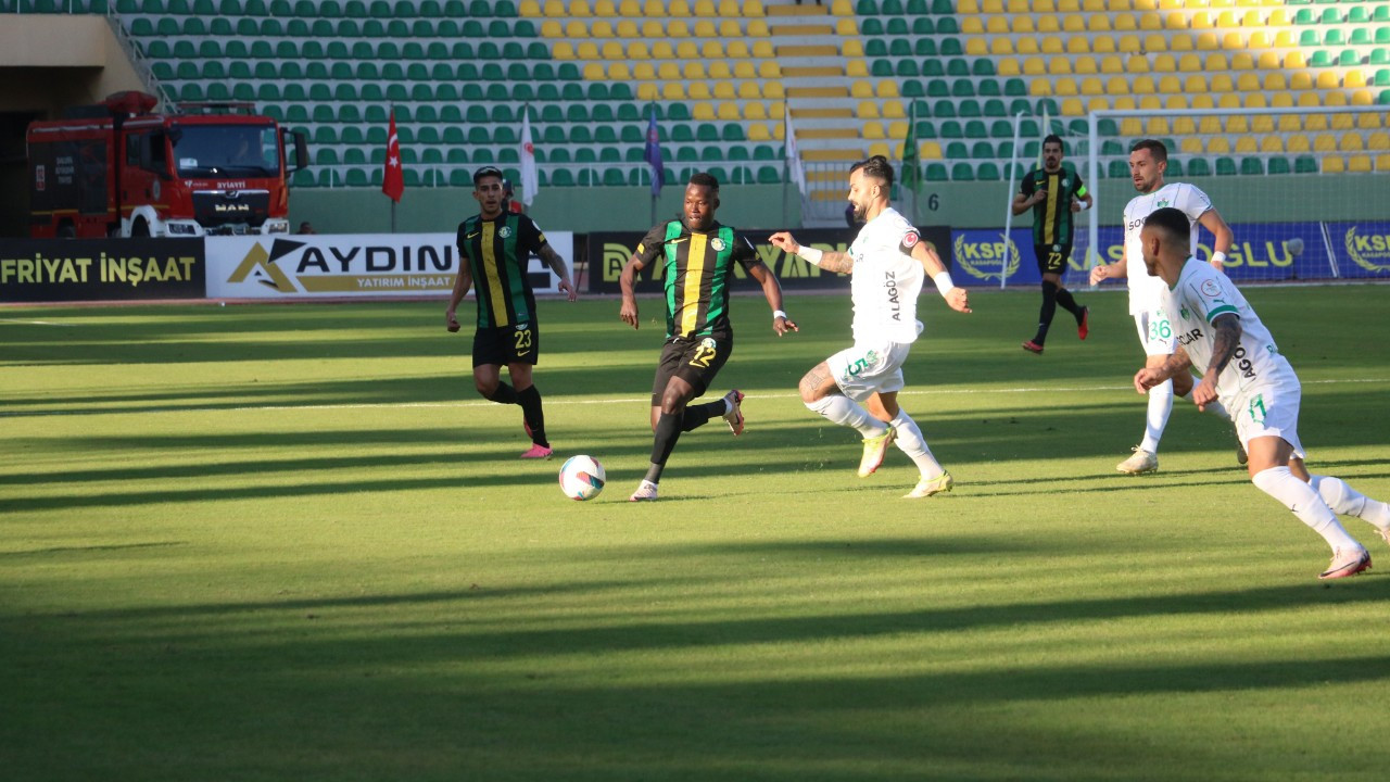 Trendyol 1. Lig: Şanlıurfaspor: 0 - Iğdır FK: 0 (Maç devam ediyor)