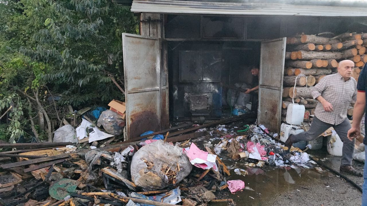 Karabük'te Restoranın Kazan Dairesinde Yangın Korkuttu - Sayfa 1