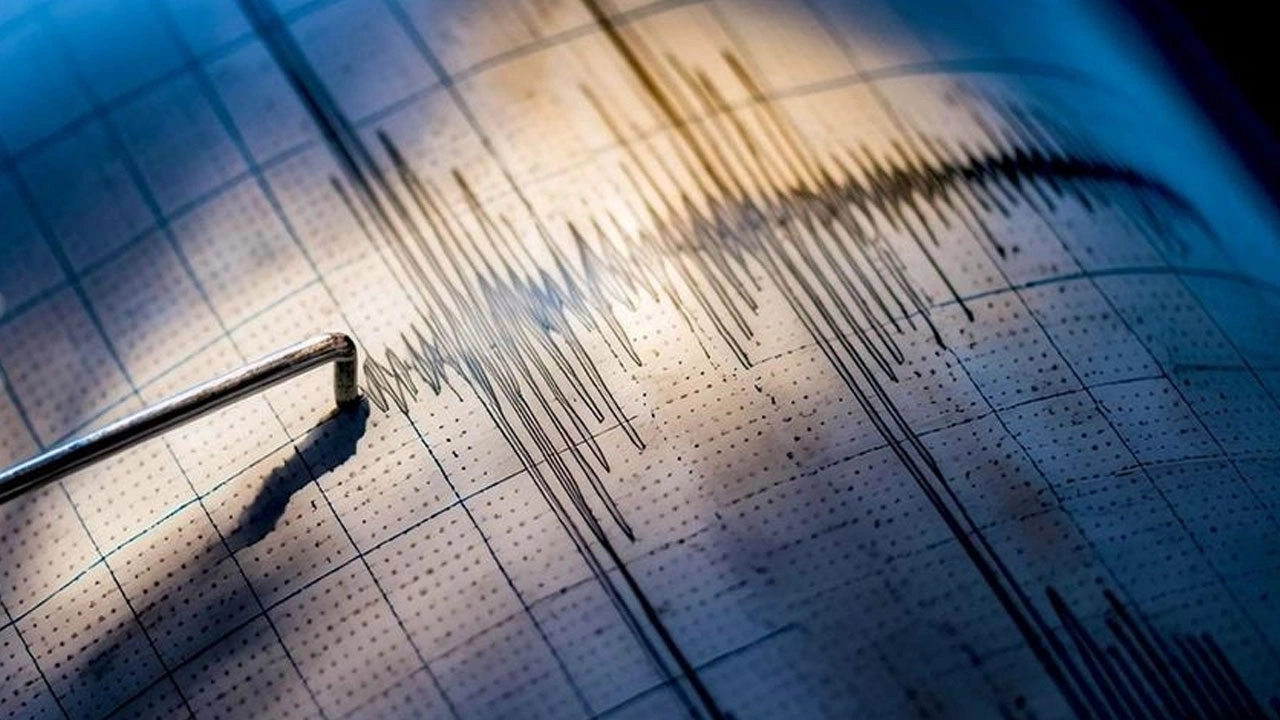 Meksika Açıklarında 5,8 Büyüklüğünde Deprem