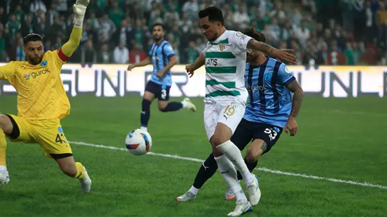 Bursaspor’dan Namağlup Başarı: 8 Maçta 15 Gol Attı, Hiç Gol Yemedi