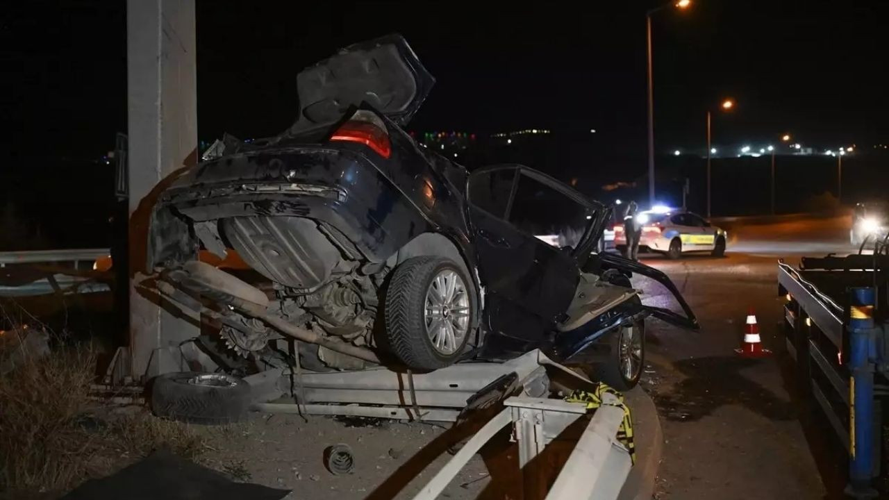 Ankara’da feci kaza: 4 ölü, 1 yaralı