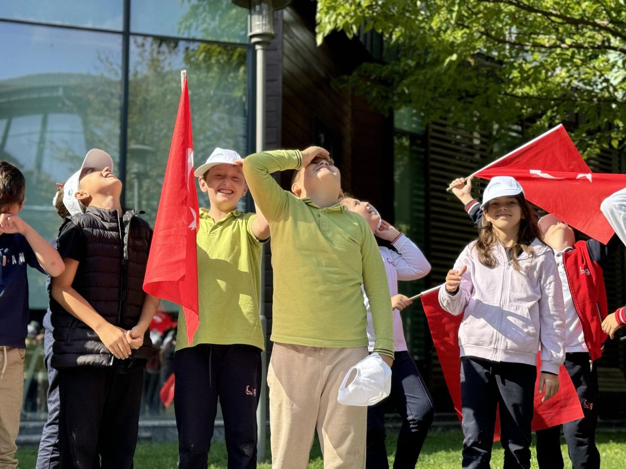 Büyükşehir SGM’de Cumhuriyet Coşkusu: Dev Cumhuriyet Yapbozu ve Türk Bayrakları ile Kutlama - Sayfa 6