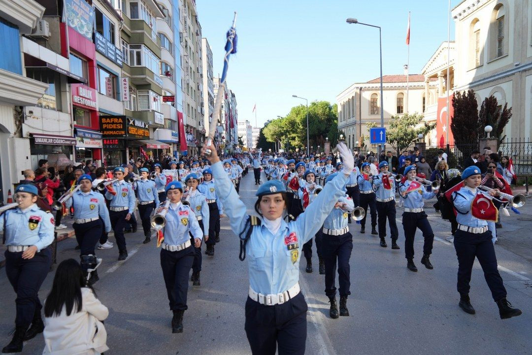 Samsun'da 'Cumhuriyet' yürüyüşü düzenlendi - Sayfa 8